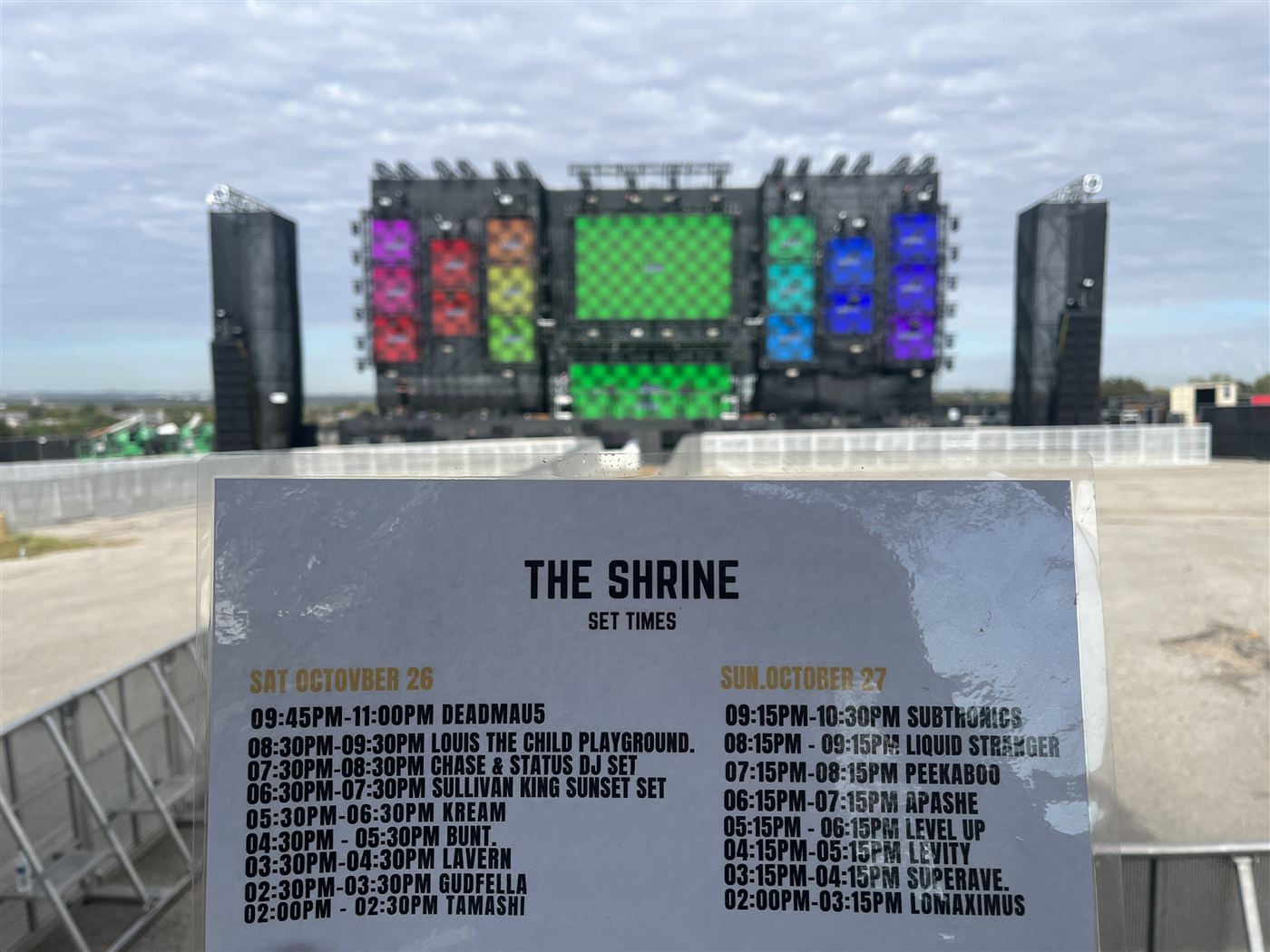 Set times board — The Shrine